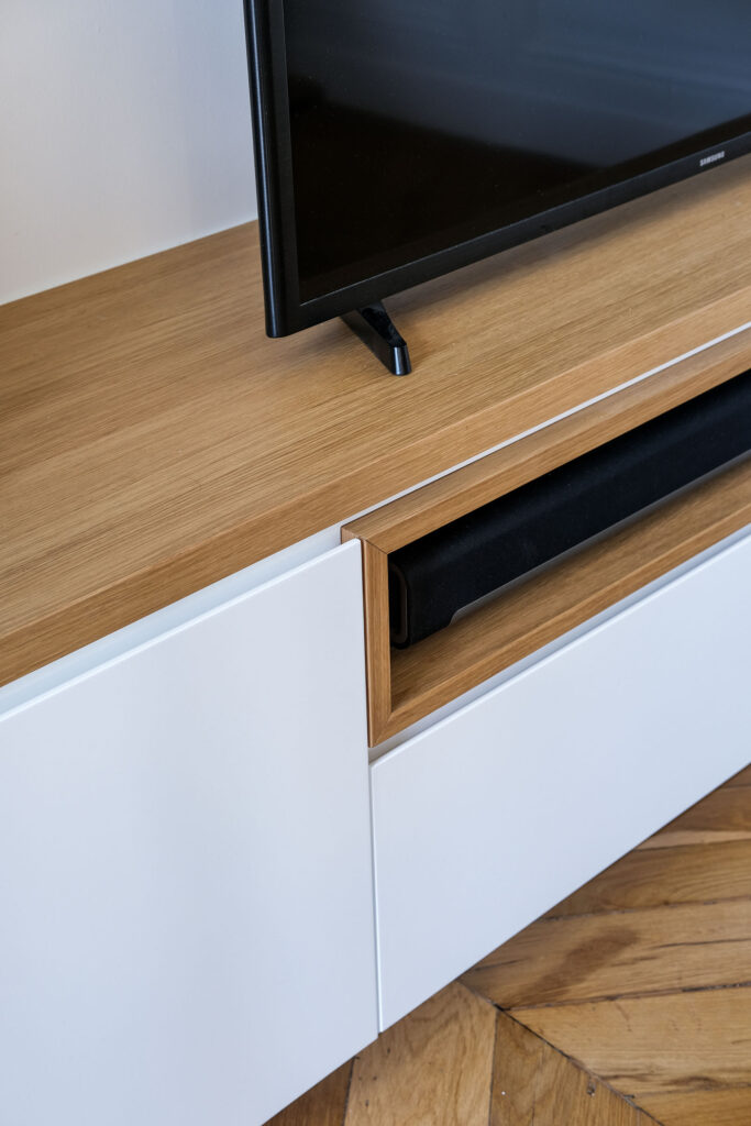 Vernis mat et laque blanc mat - Guillaume Bouvet - photo©Jérôme Pantalacci